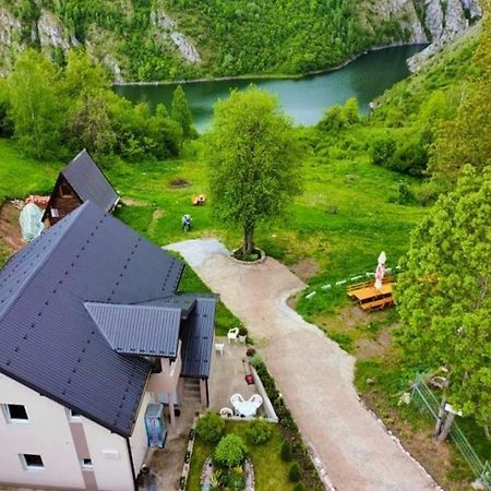 Biserna Dolina Uvac Sjenica Exterior foto