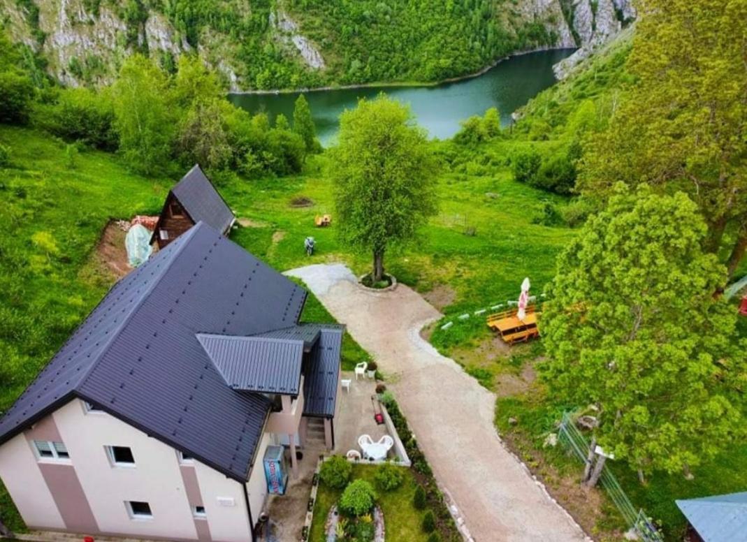 Biserna Dolina Uvac Sjenica Exterior foto